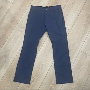 Eddie Bauer Men's Adventure Trek Navy Blue Pants